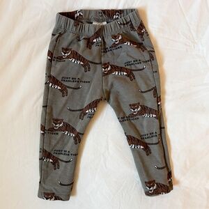 ZARA olive gray neutral Fearless Tiger Zara sweatpants toddler - sz 12-18months